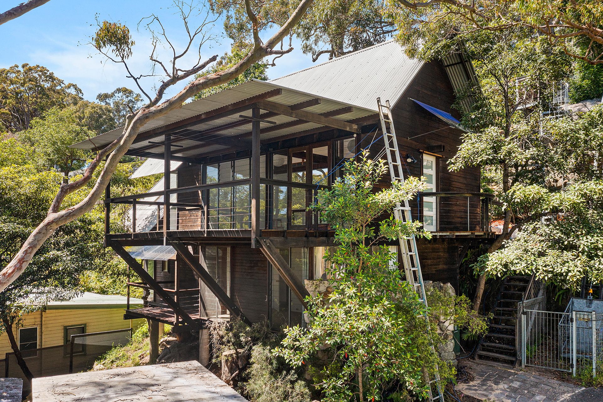 138b Peninsular Road