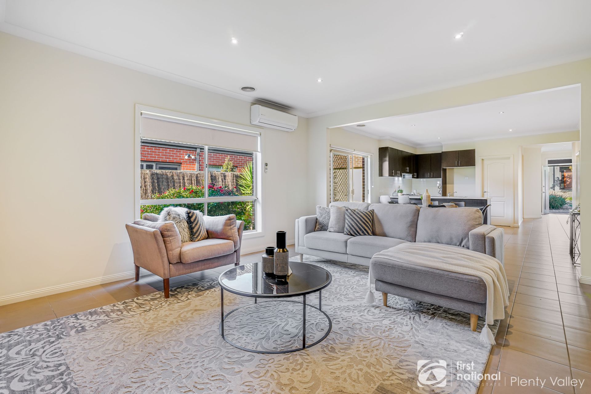 21 Songbird Crescent South Morang, South Morang - Thumbnail 5
