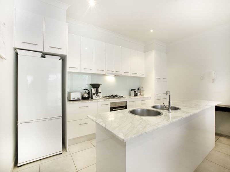 23 Signature Blvd, Sanctuary Lakes - Thumbnail 3