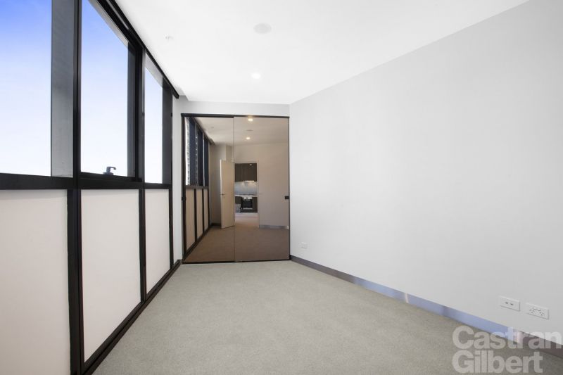 1705/33 Clarke Street, Southbank - Thumbnail 7