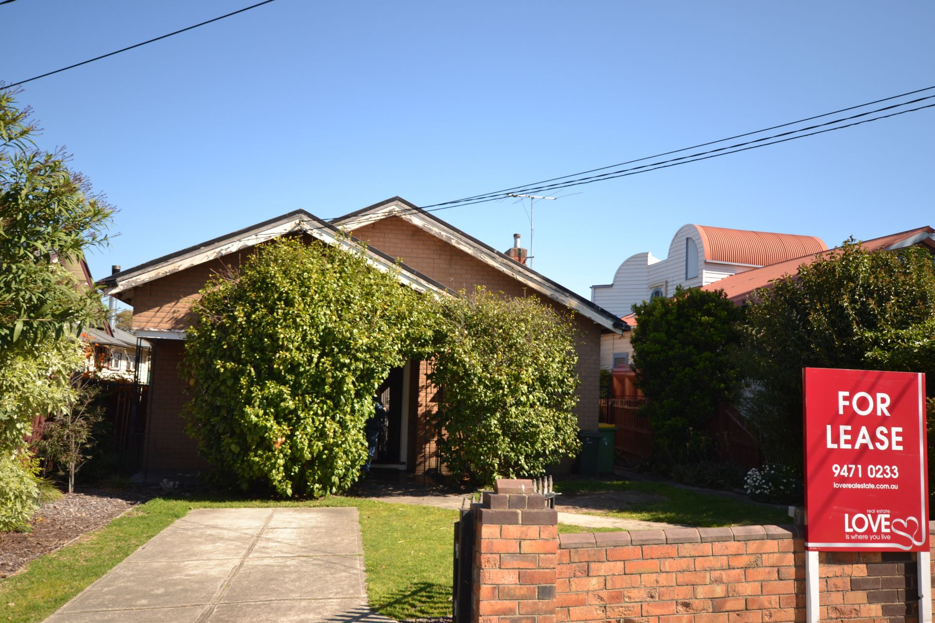 DELIGHTFUL HOME IN A FANTASTIC POSITION