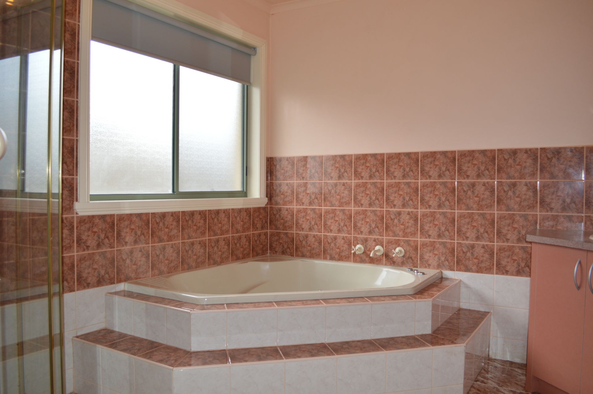 SPACIOUS HOME, CENTRAL LOCATION, AFFORDABLE PRICE TAG  * Insp  Wed 01st Mar @ 5:00pm*