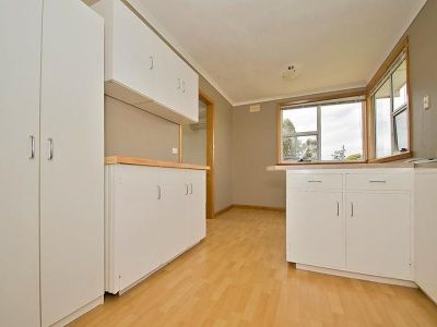 3
 
 
 
  
 
 
 1
 
 
 
 
 
 
 
 
 17 Ready Place, LATROBE TAS 7307, Latrobe - Thumbnail 5