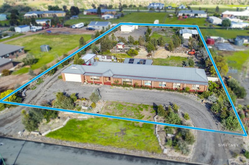 7 Eyrie Court, Hopetoun Park - Thumbnail 2