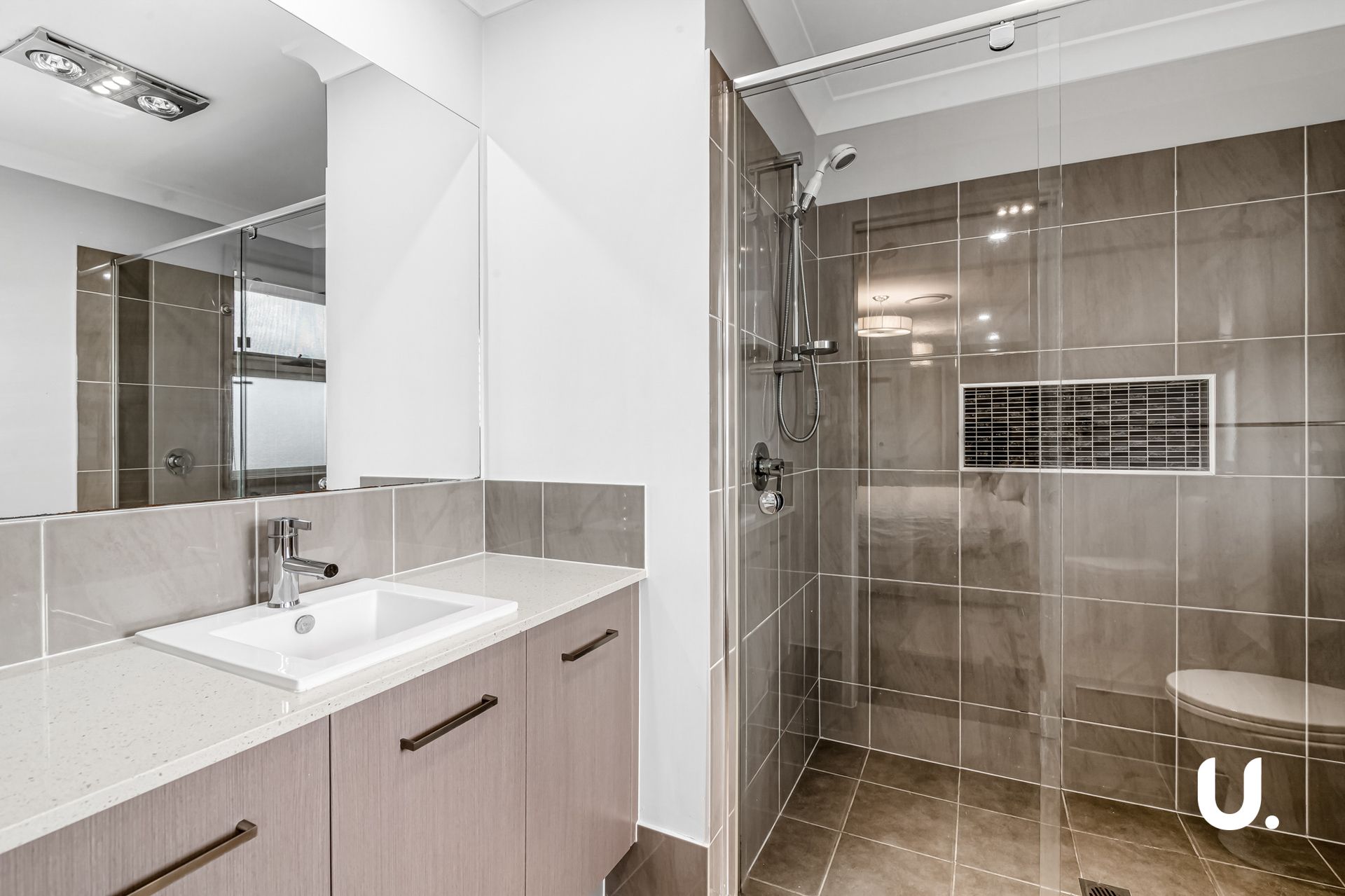 Colebee 41 Burringoa Crescent