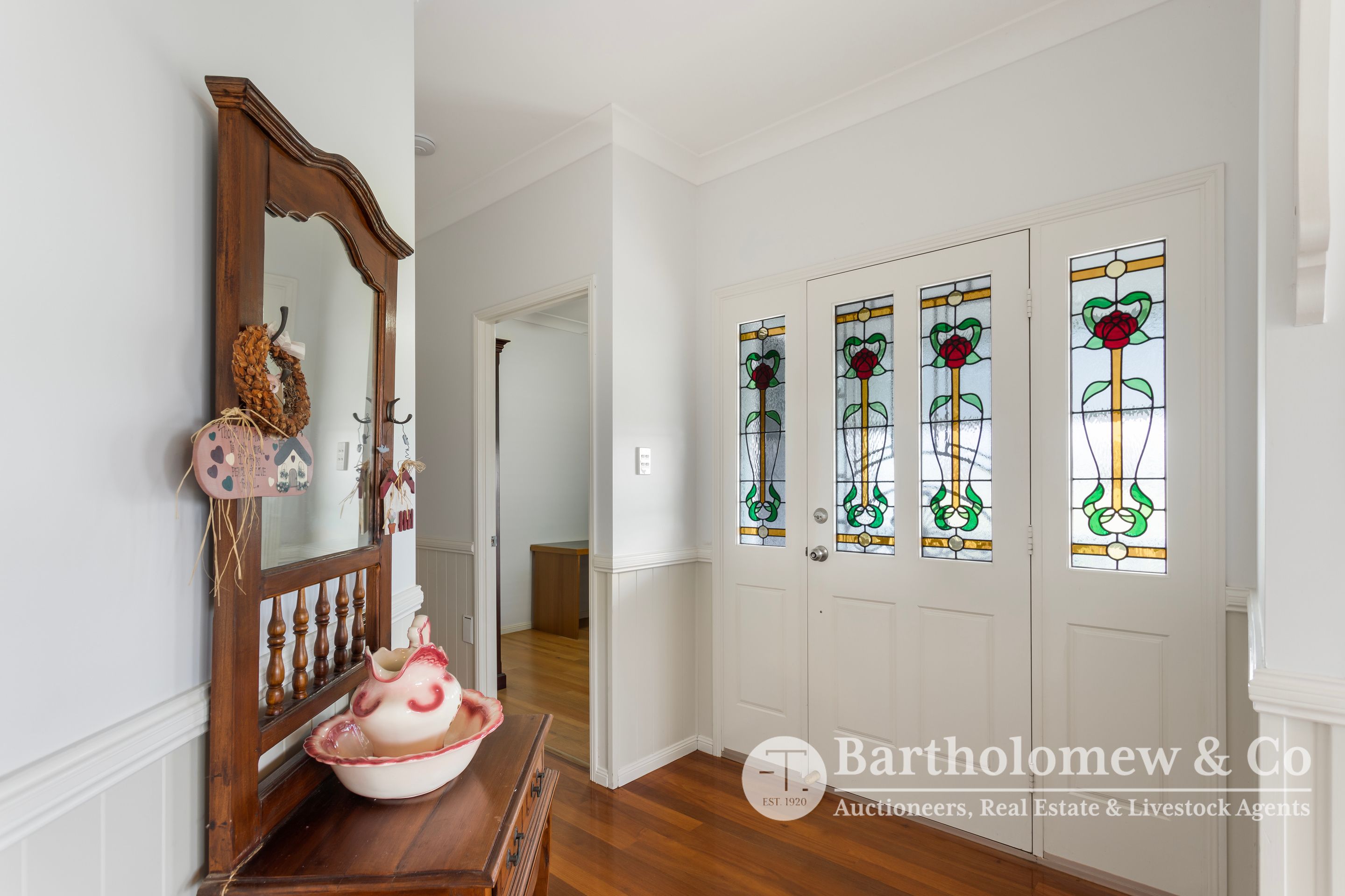 Real Estate For Sale 2 Wiley Road Milbong , QLD