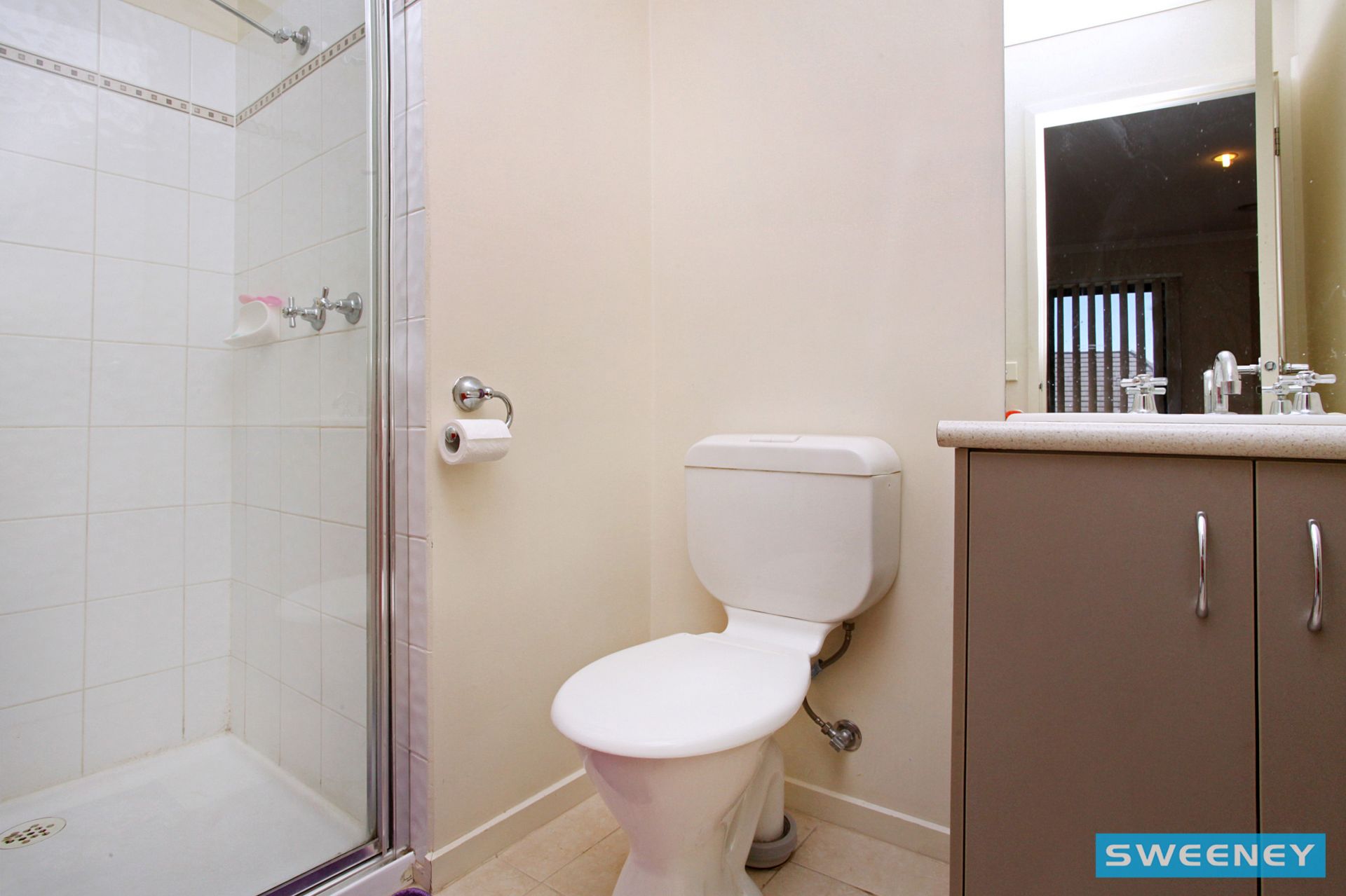 10/8 Sherdley Green, Caroline Springs - Thumbnail 7