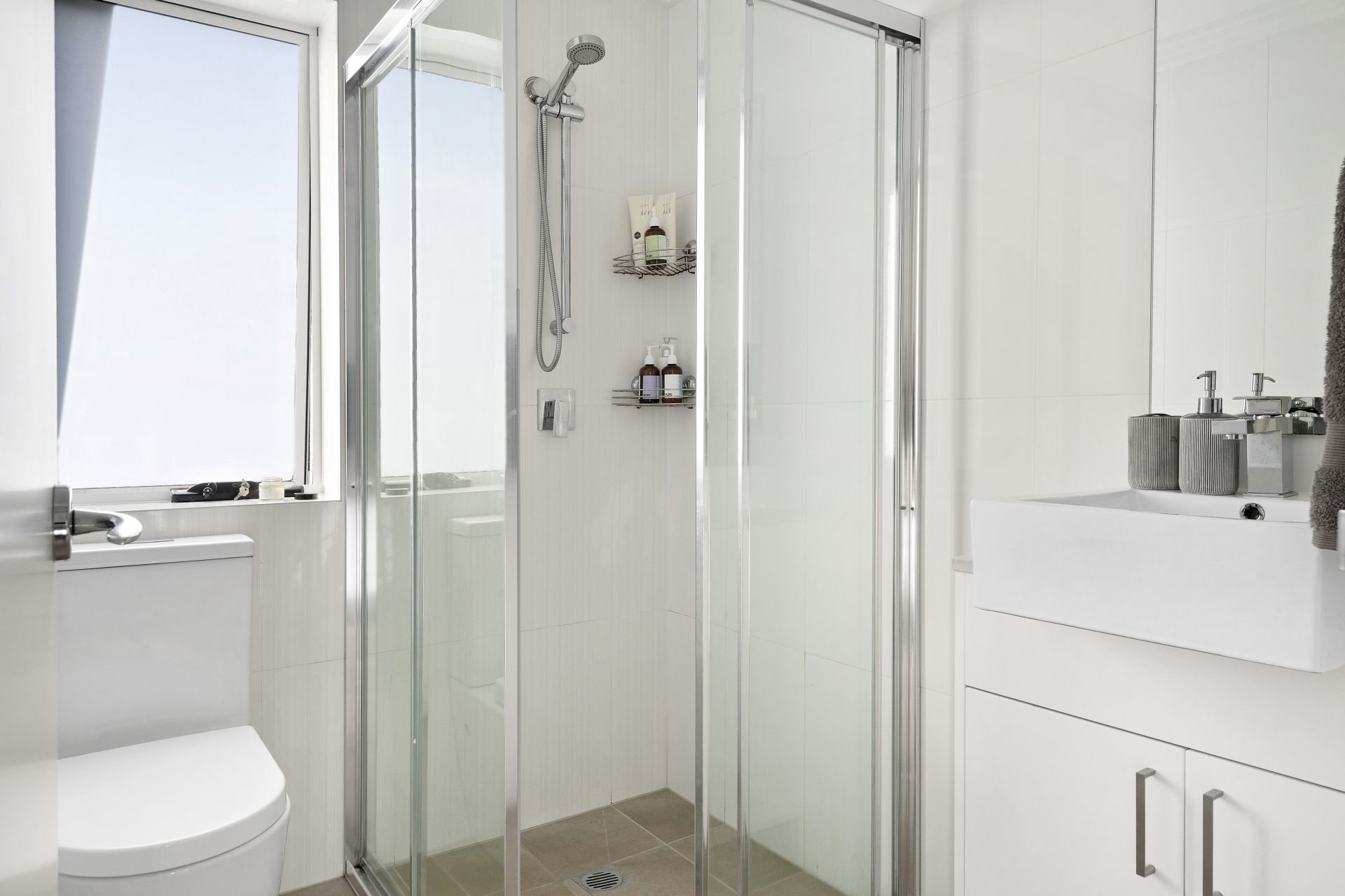 Real Estate For Sale 6/1 Mactier Street Narrabeen , NSW