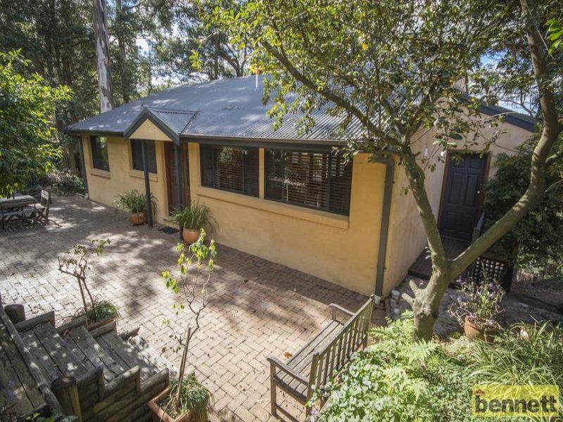 20 Bunya Crescent, Bowen Mountain - Thumbnail 3
