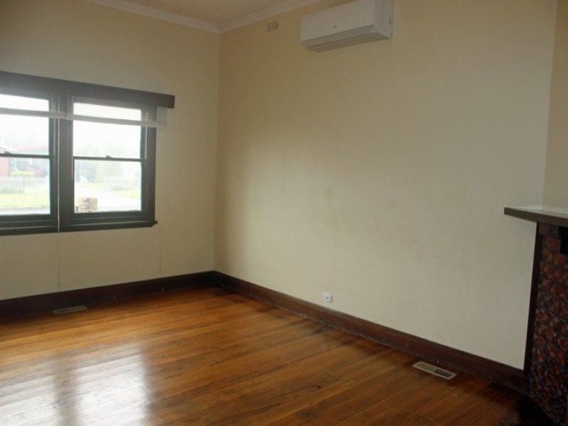 47 Polwarth Street COLAC VIC, Colac - Thumbnail 4