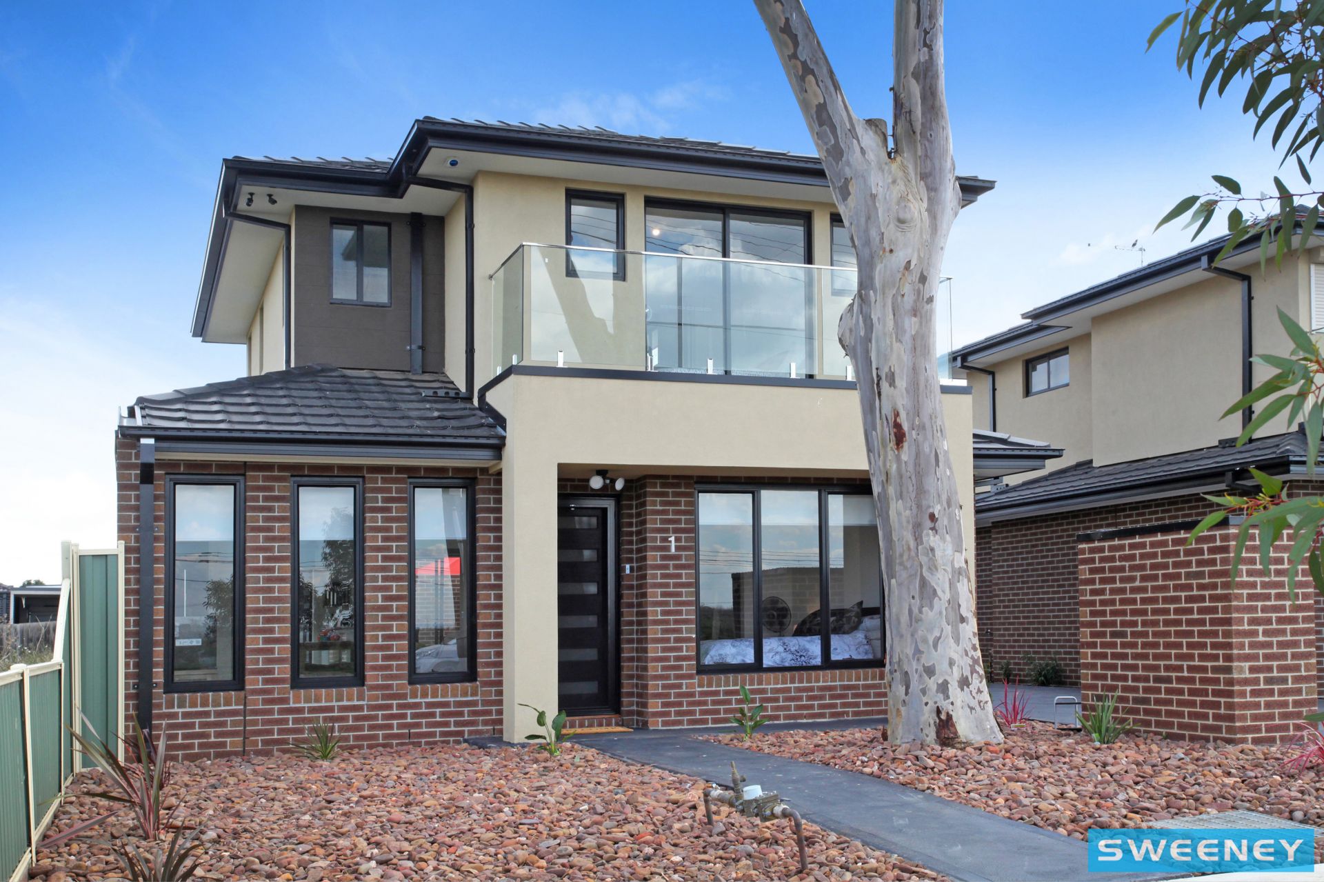 1/63 Victoria Road, Sydenham - Thumbnail 2