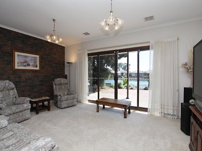 19 Lakeview Avenue West Lakes 5021