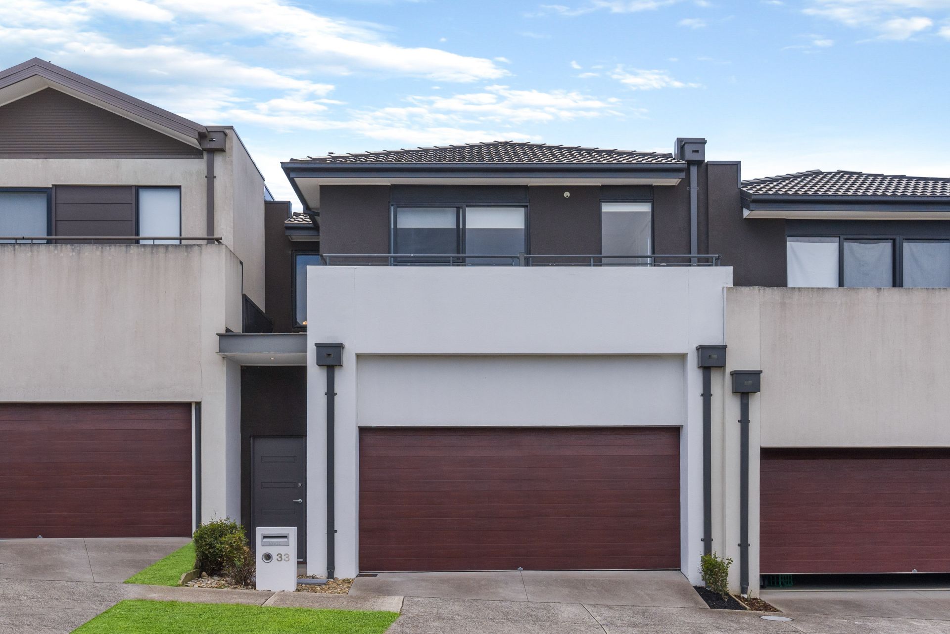 33 Zara Close Bundoora, Bundoora - Thumbnail 2