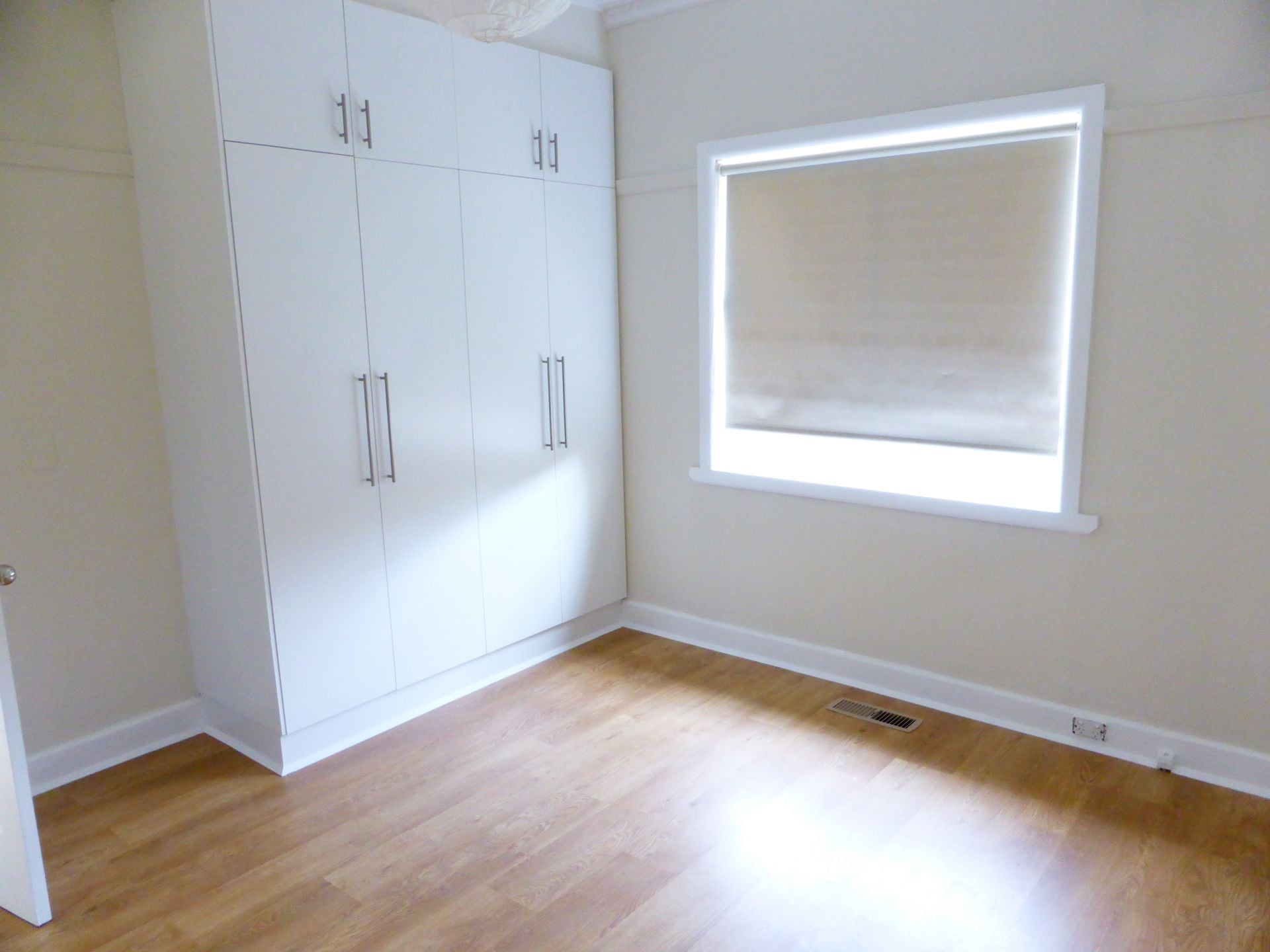 Secure Pet Friendly Renovated Home!