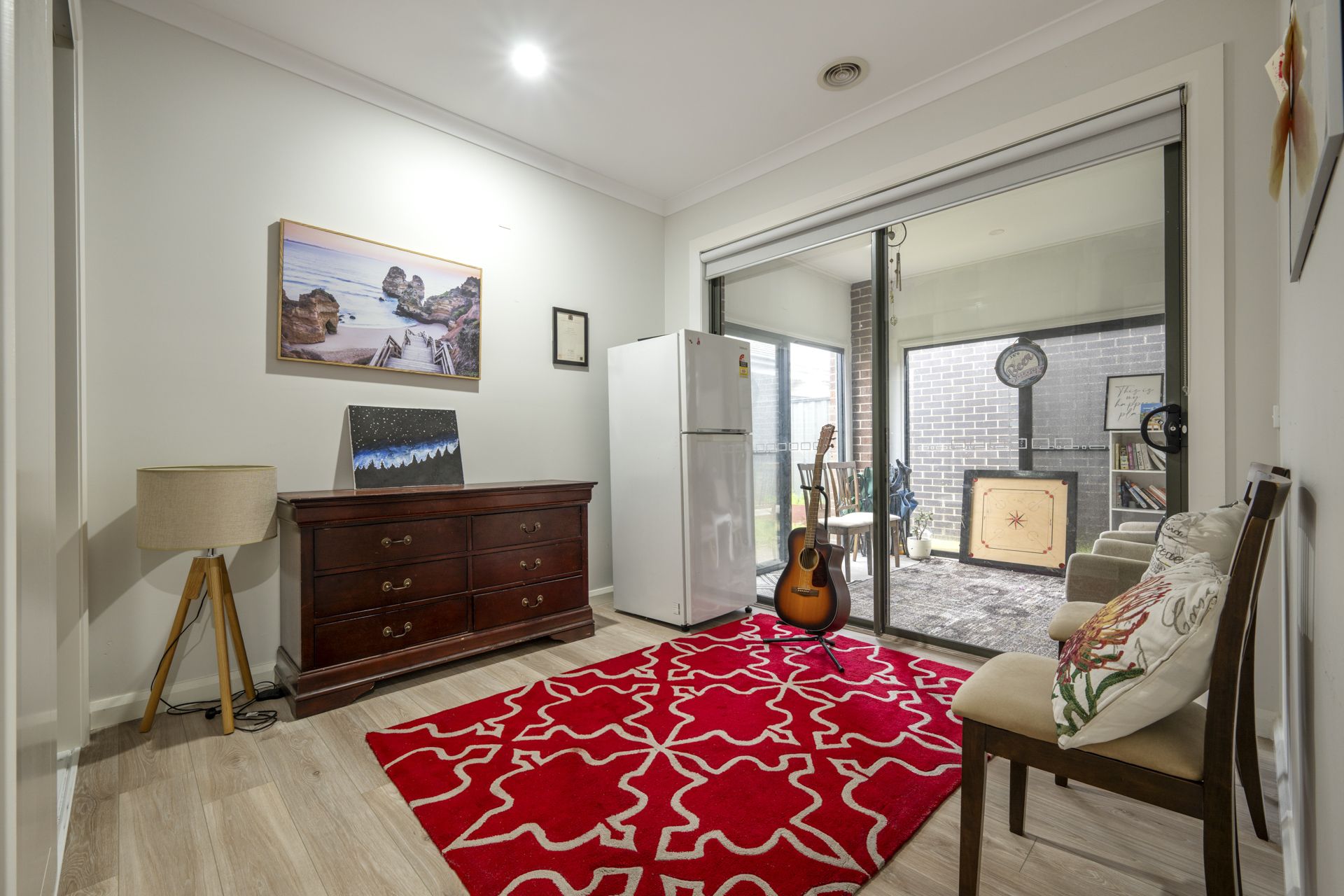SPACIOUS FAMILY HOME IN A PRIME LOCATION