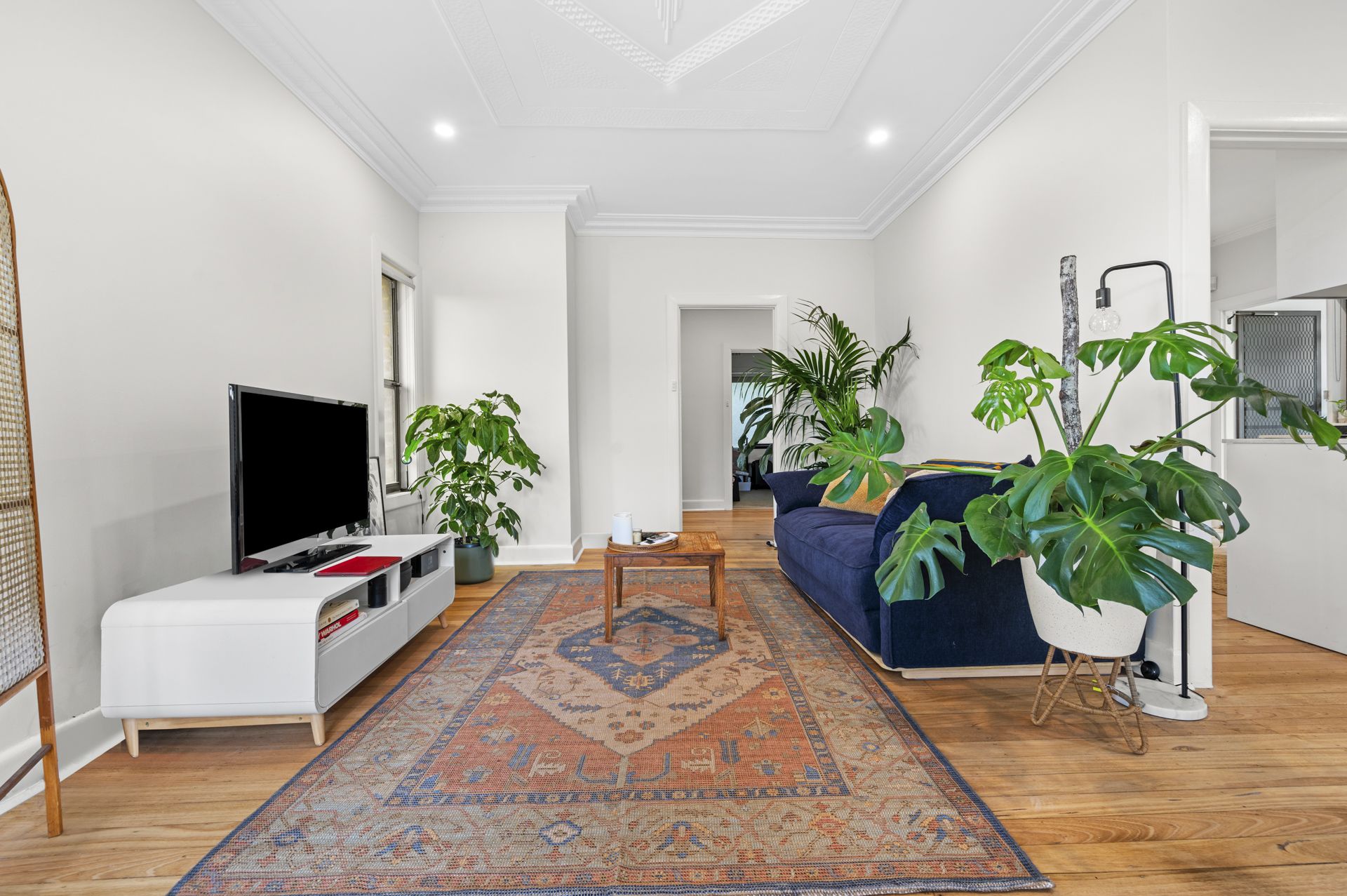 BEAUTIFUL FAMILY HOME - GREAT LOCATION