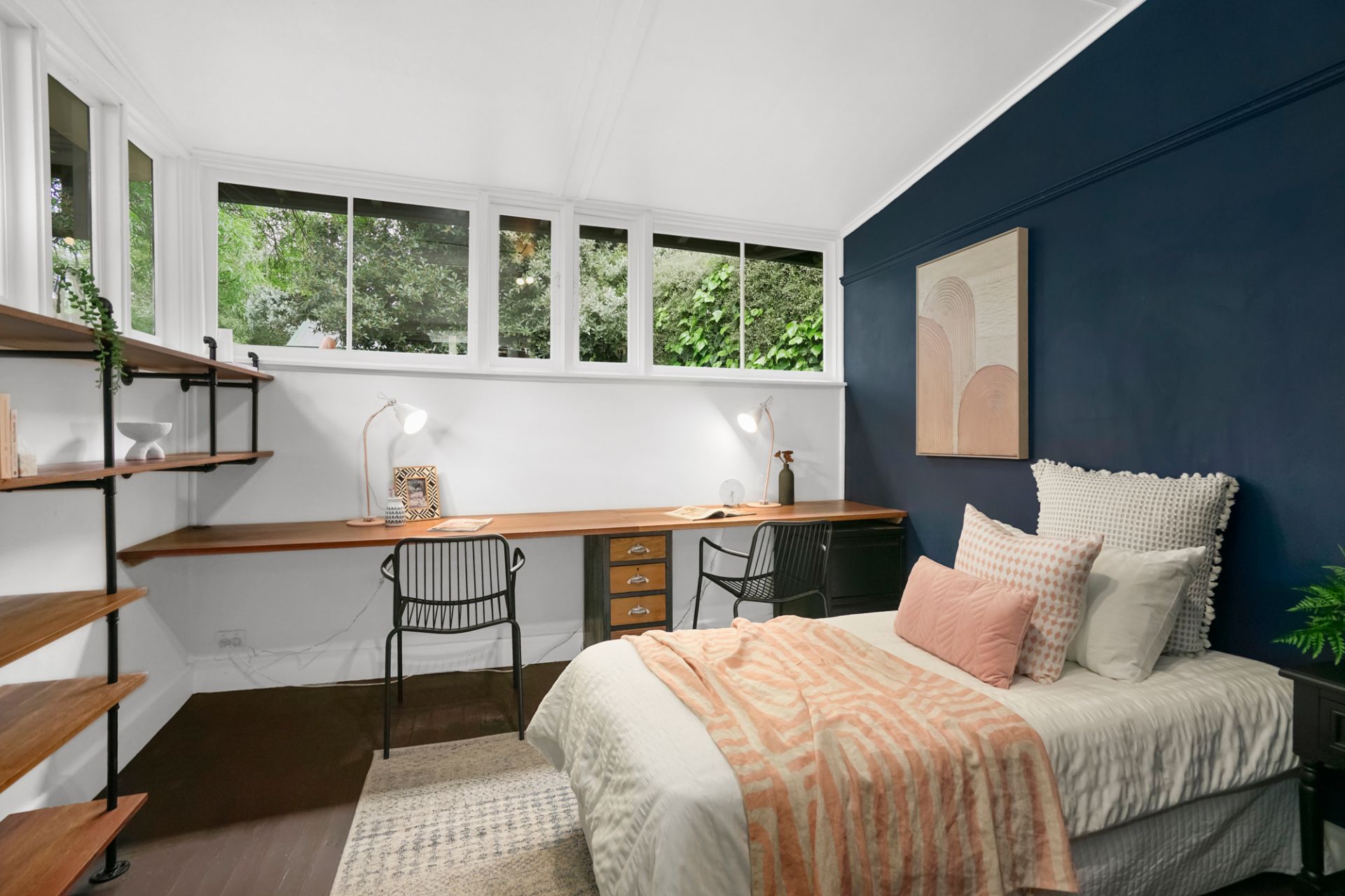 719 Laurie Street, Mount Pleasant, Mount Pleasant - Thumbnail 8