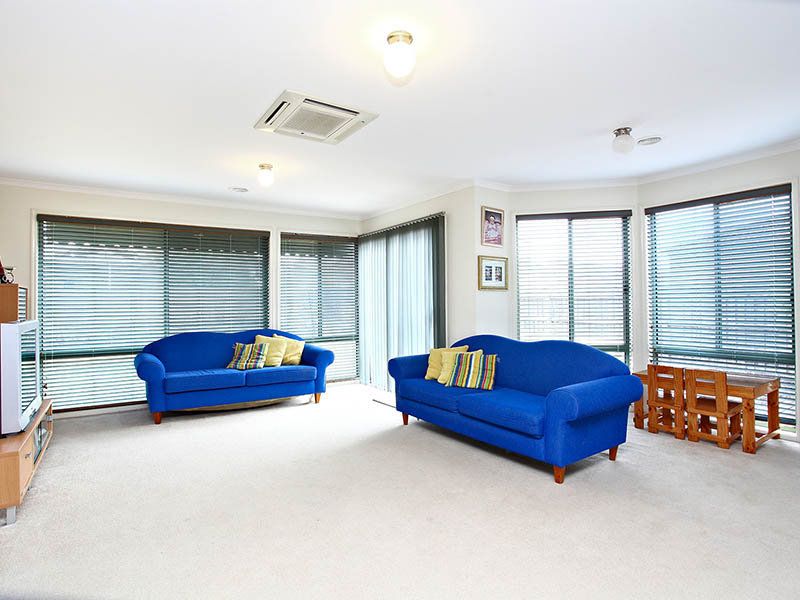 4 Coorong Court, Taylors Hill - Thumbnail 5