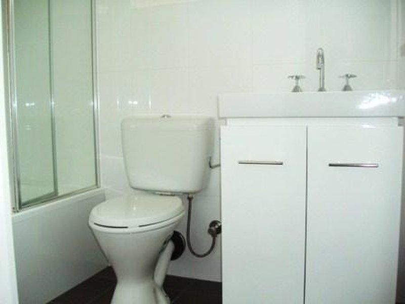 A Superbly Located Refurbished Gem!
