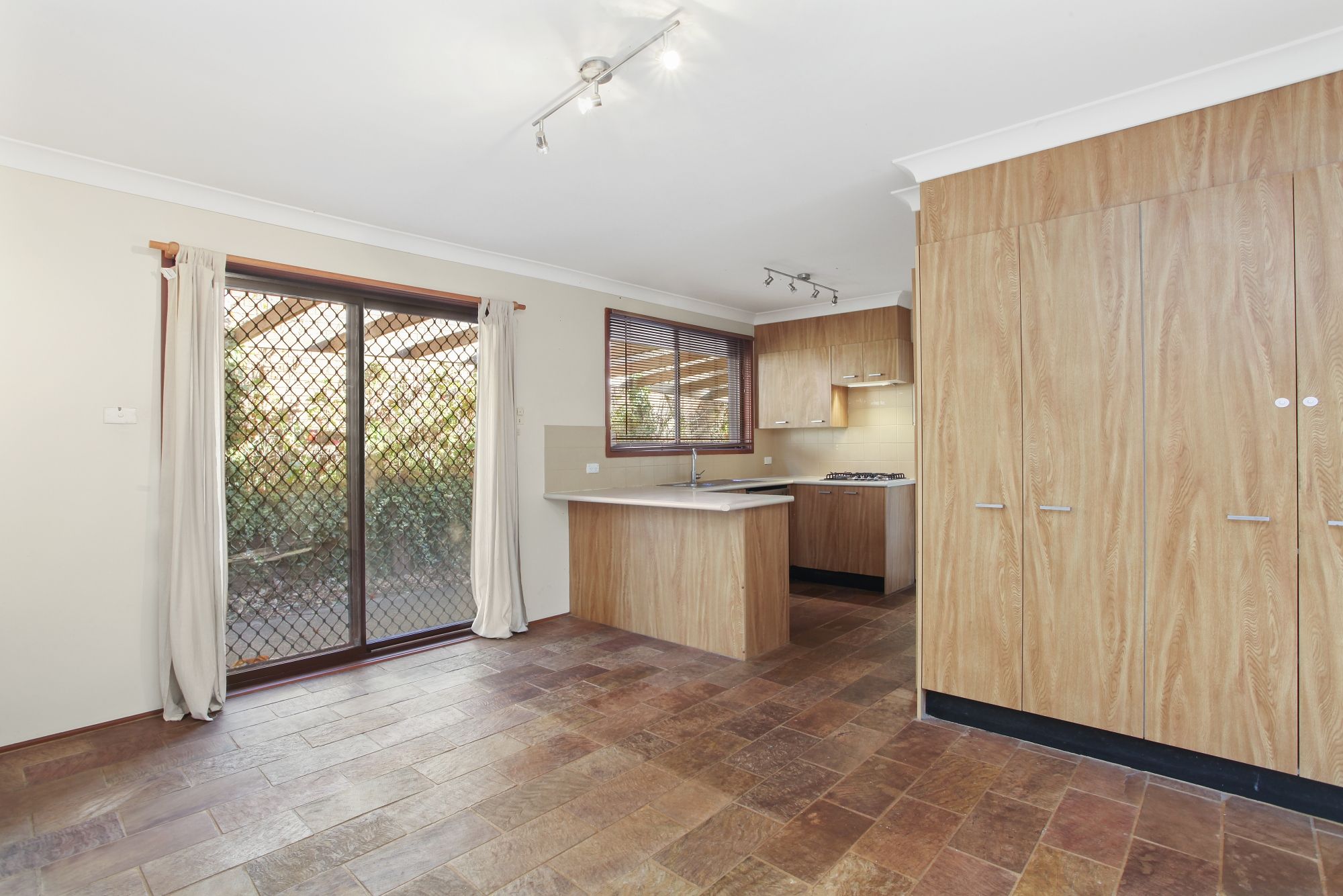 38 Gladstone Road Leura 2780