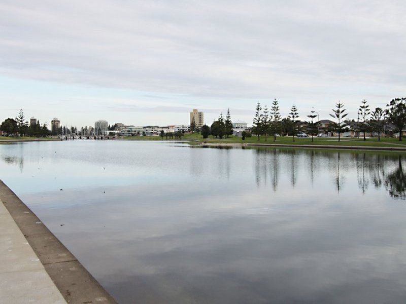 20/50 Adelphi Crescent Glenelg North 5045