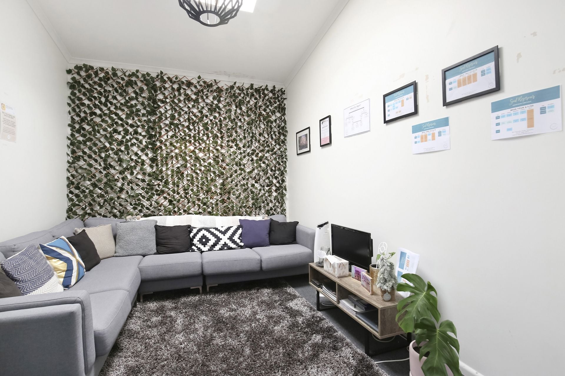CENTRAL RESERVOIR COMMERCIAL SPACE!