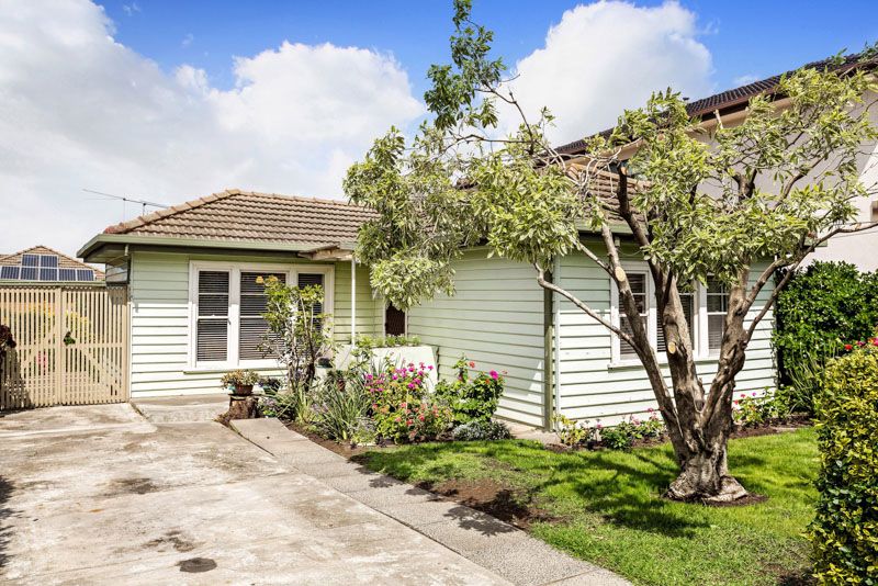 39 Adeney Street, Yarraville - Thumbnail 3