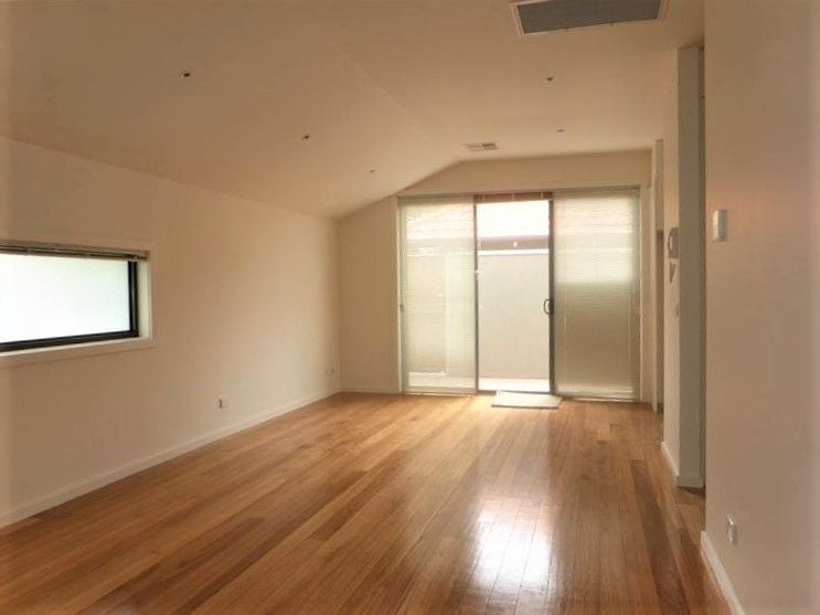 Loft Style Apartment!