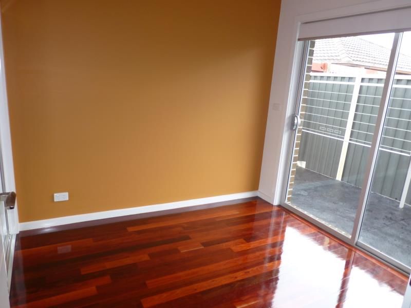 New Stylish Townhouse