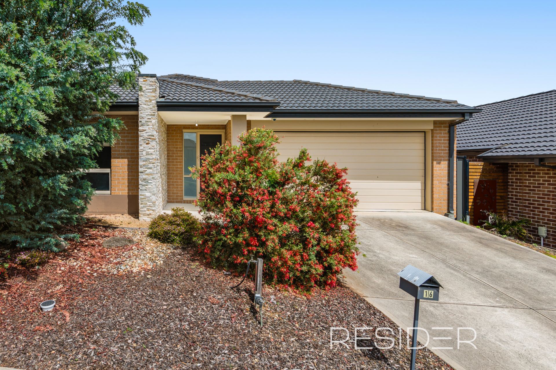 16 Murmungee Avenue Mernda, Mernda - Thumbnail 3