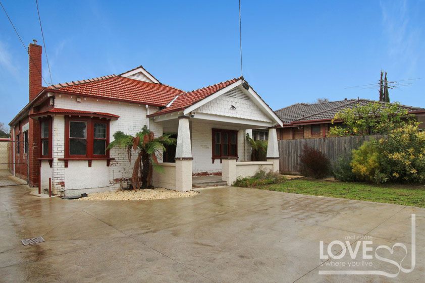 Stunning Fully Renovated Home!