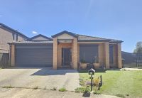 35 Pembroke Crescent, Derrimut VIC