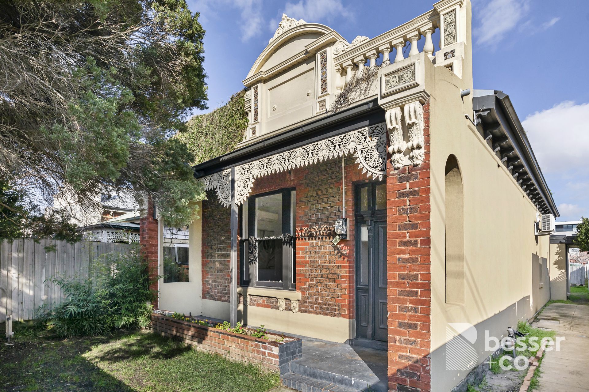 347 Balaclava Road, Caulfield North - Thumbnail 2