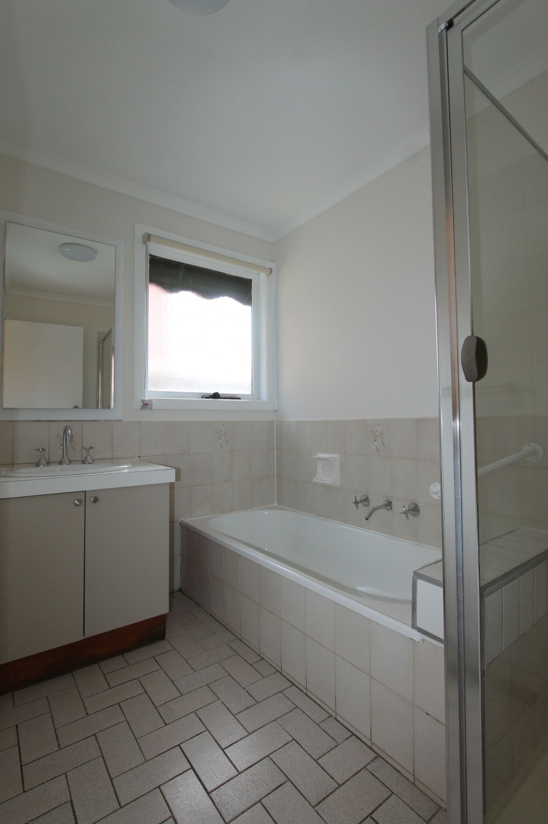 RENOVATED FAMILY HOME IN THE PERFECT LOCATION!!!