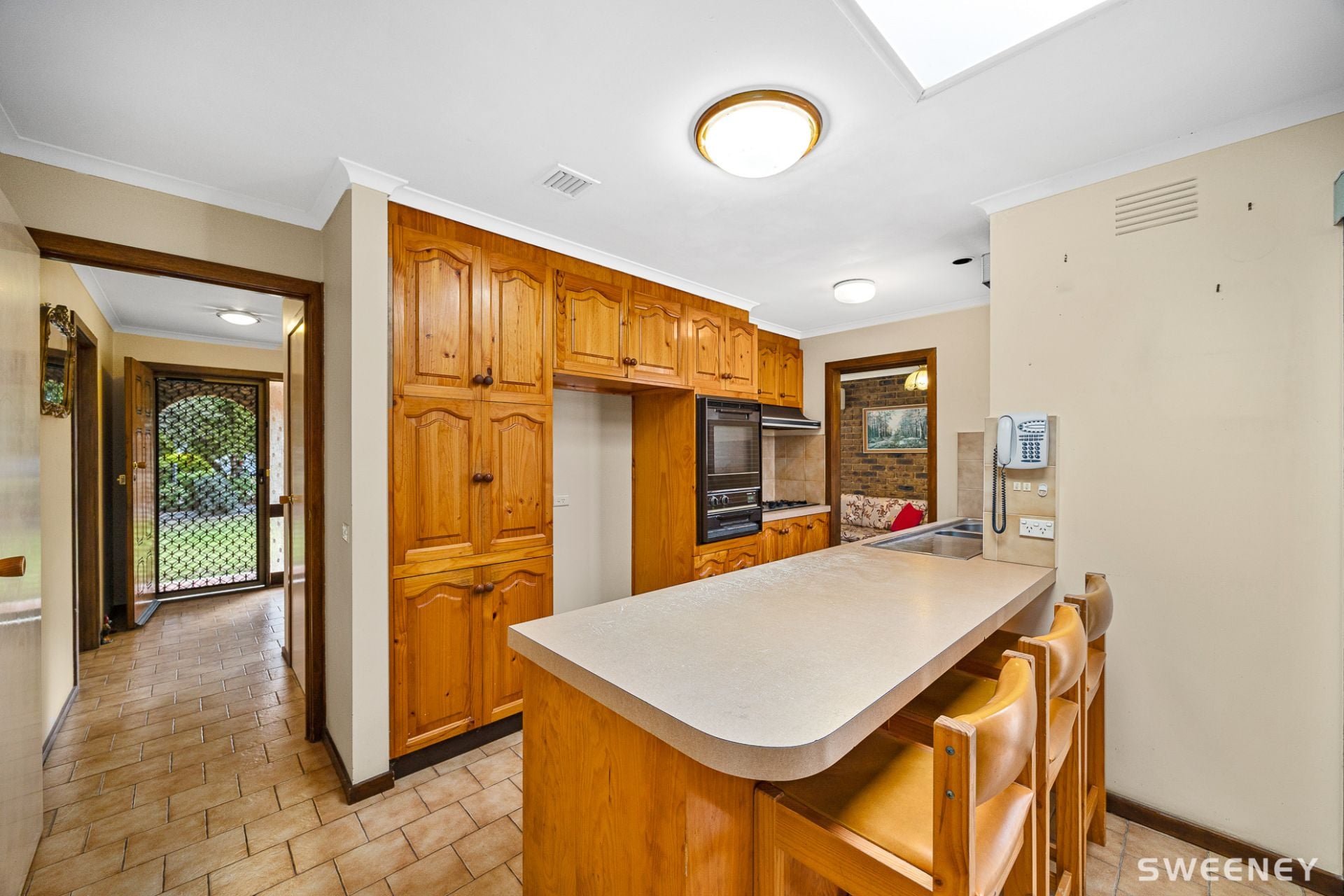 4 Peppermint Court, Altona Meadows - Thumbnail 5