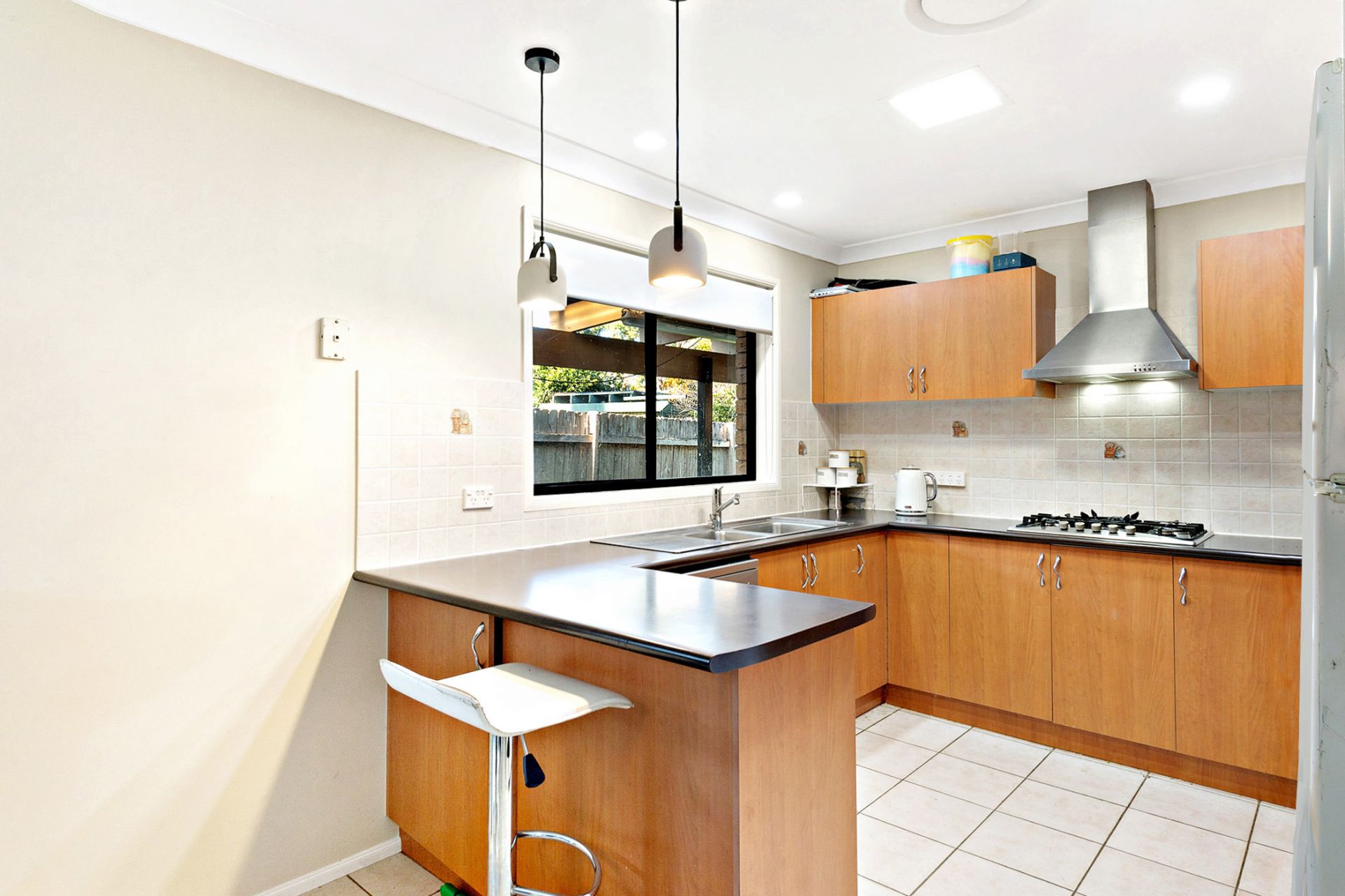 Real Estate For Sale 7 Patrick Place Currans Hill , NSW