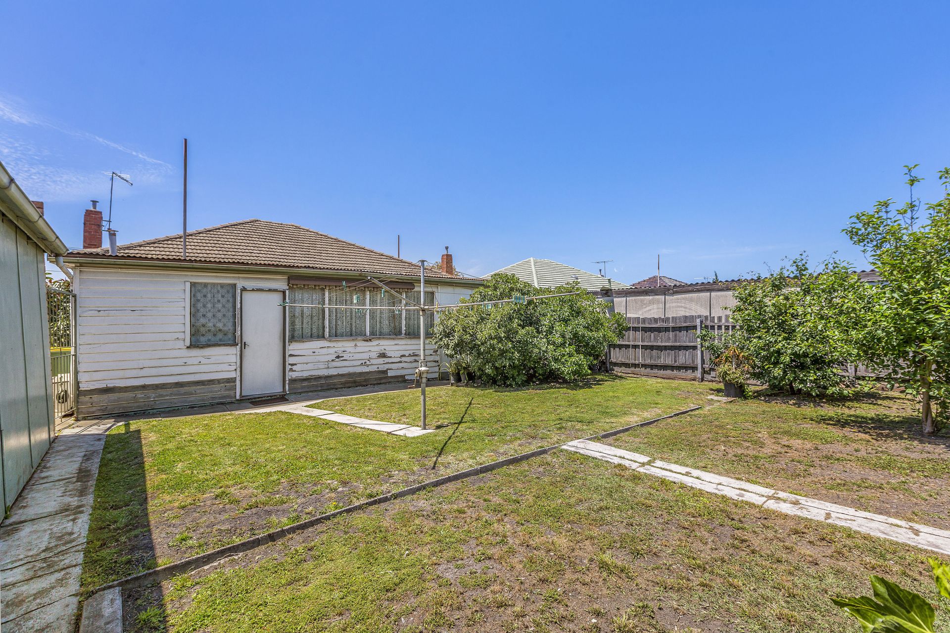 28 Sredna Street, West Footscray - Thumbnail 8
