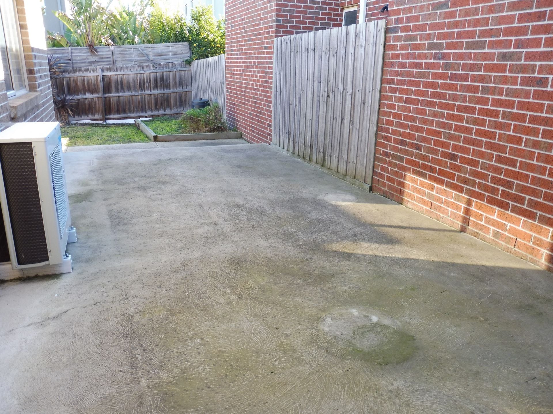 IDEAL FAMILY HOME CLOSE TO AURORA VILLAGE