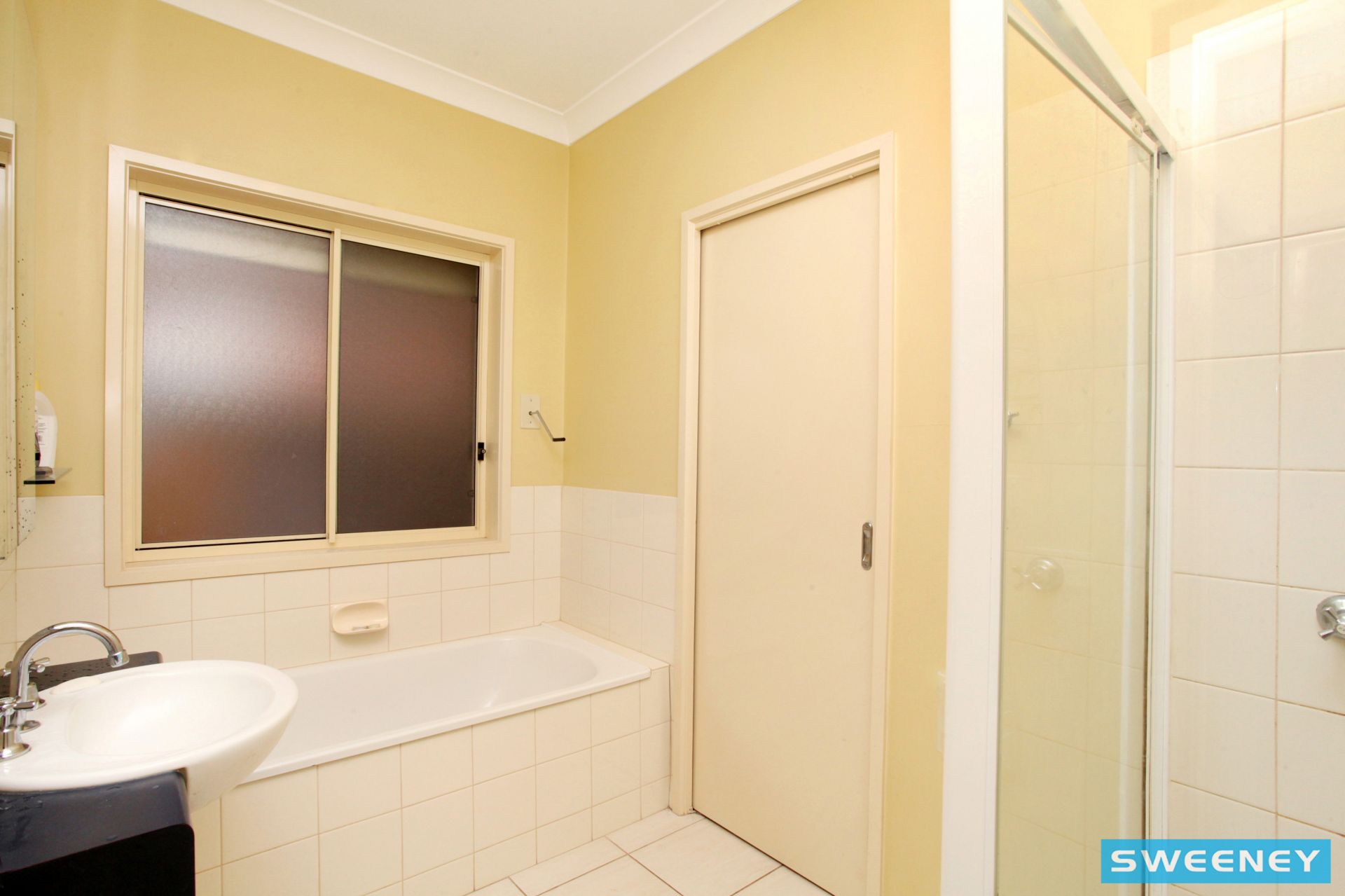 13 Clarendon Wynd, Caroline Springs - Thumbnail 7