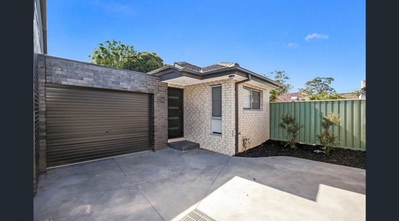 5/8 Oconnell Street, Kingsbury