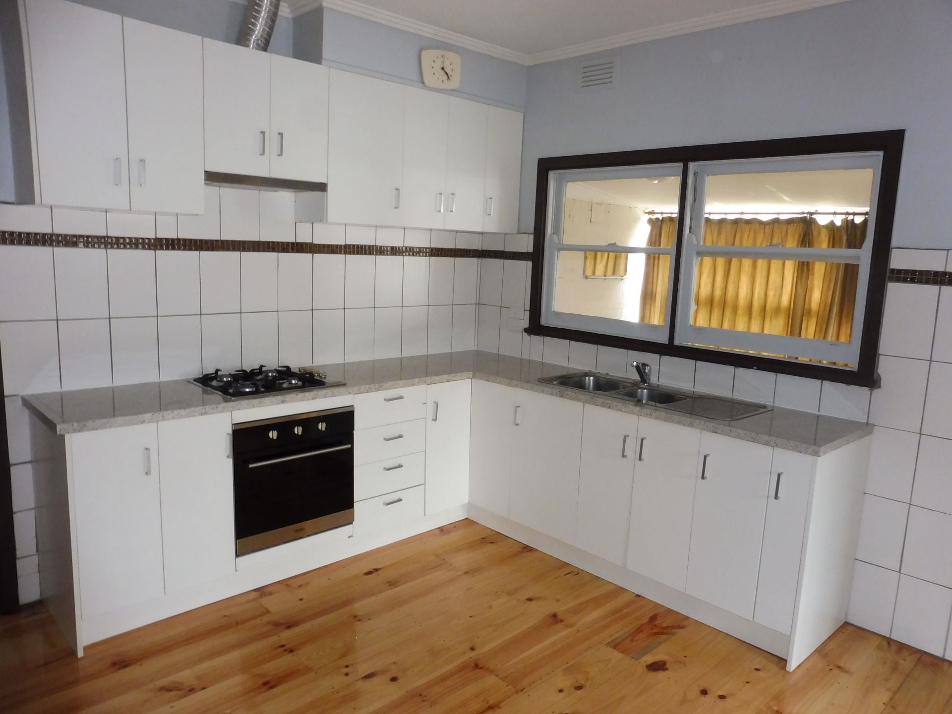 GREAT FAMILY HOME IN PERFECT LOCATION!
