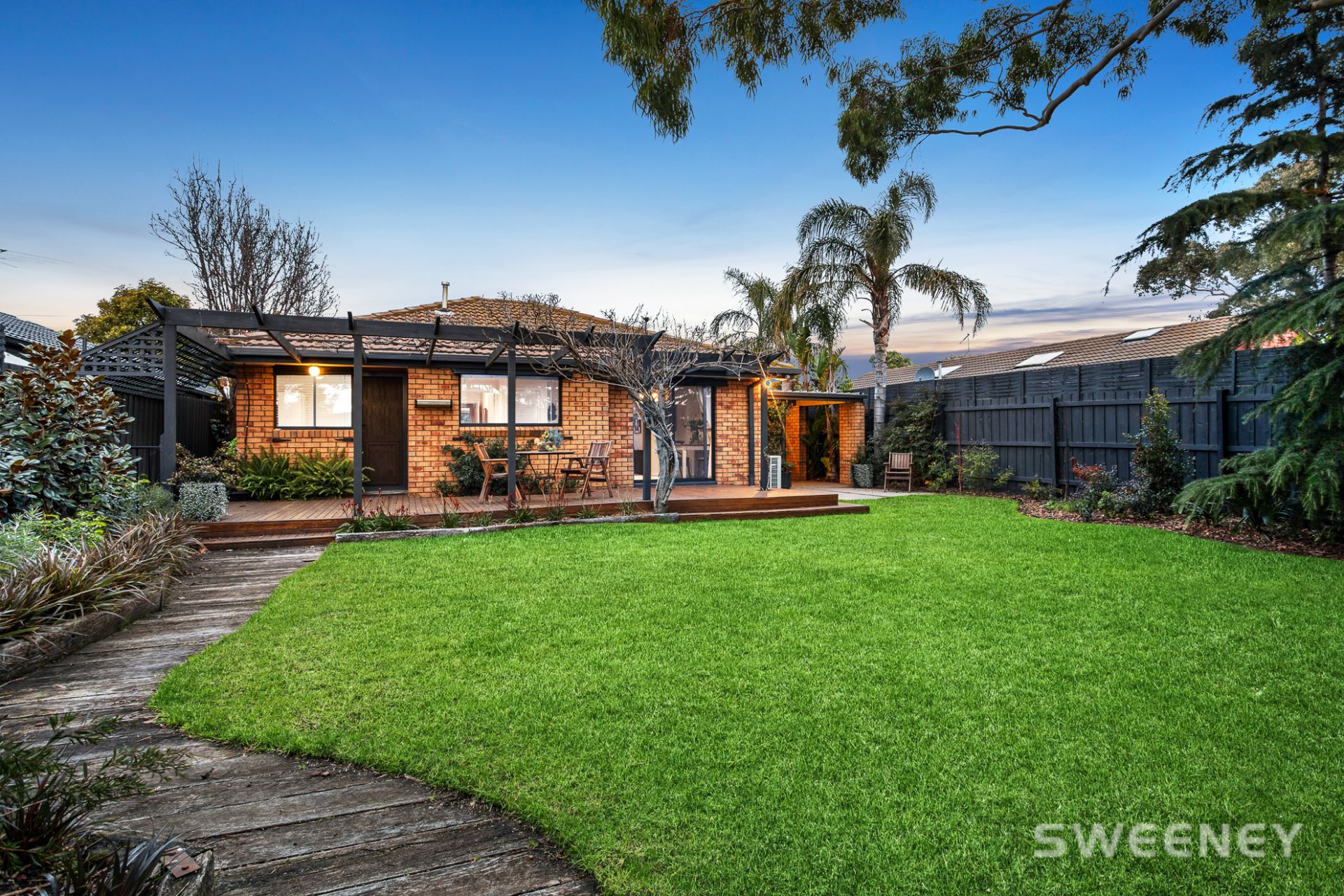 22 Hoddle Way, Altona Meadows - Thumbnail 8