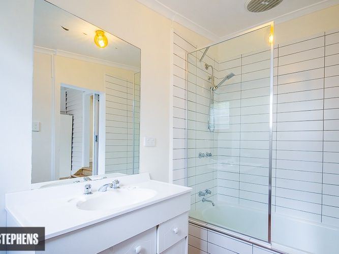 8 Stirling Street Footscray VIC, Footscray - Thumbnail 4