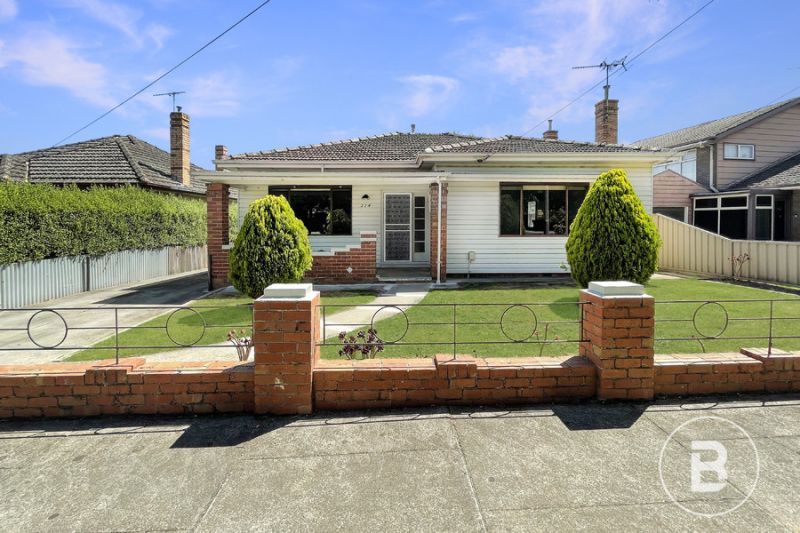 214 Howitt Street Ballarat North VIC, Ballarat North - Thumbnail 3