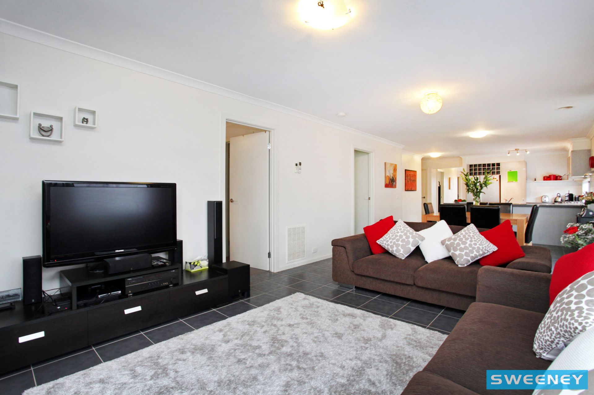 46 Edmondshaw Drive, Deer Park - Thumbnail 6