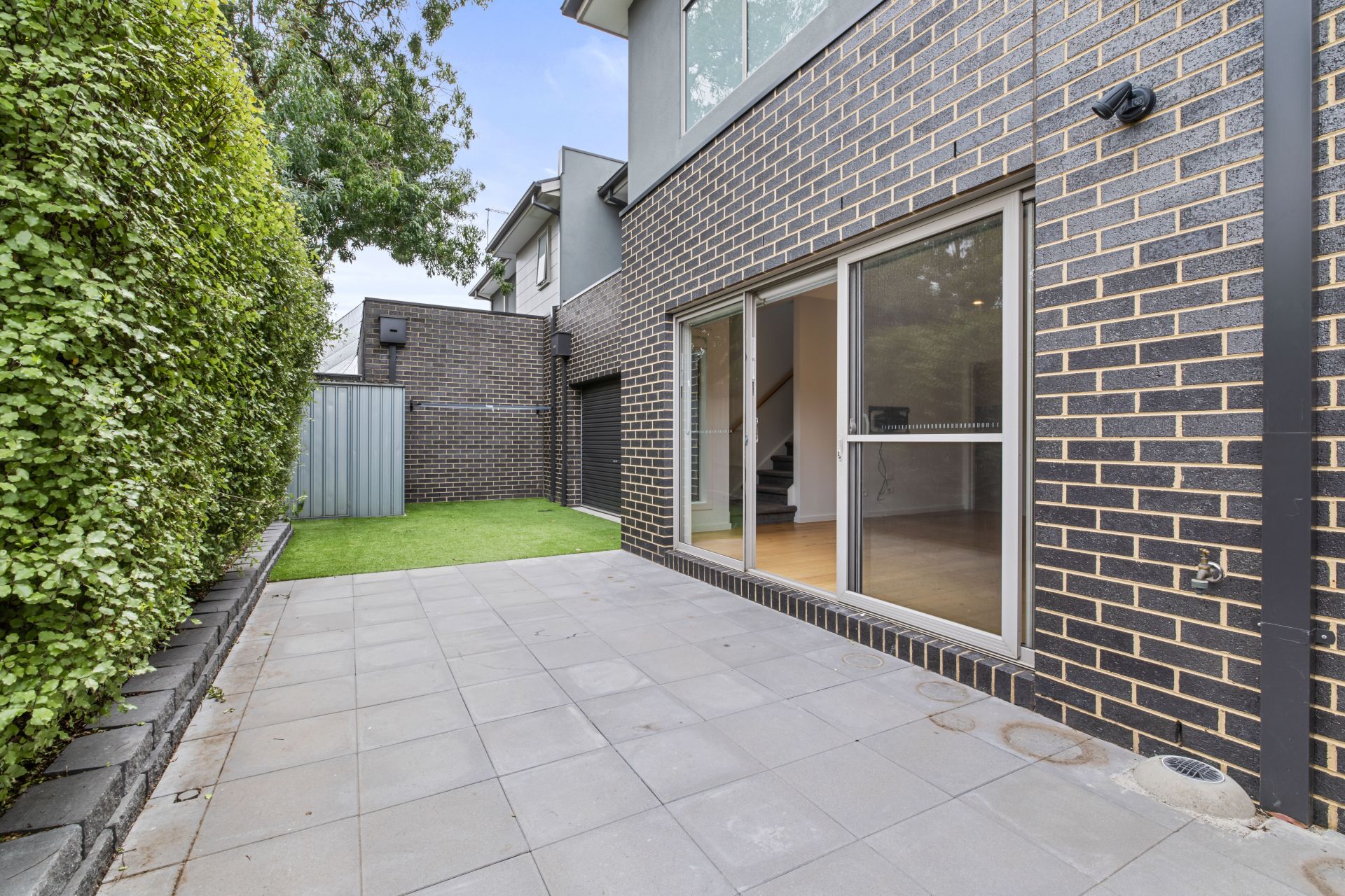 Charming 2-Bedroom Townhouse