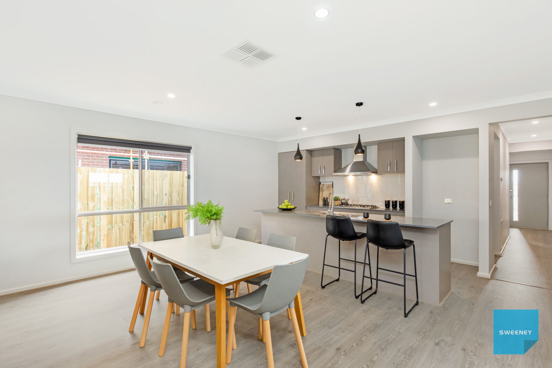 26 Henderson Circuit, Aintree - Thumbnail 4