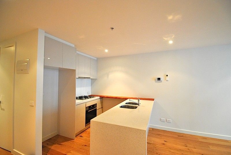 101/77 Nott Street, Port Melbourne - Thumbnail 3