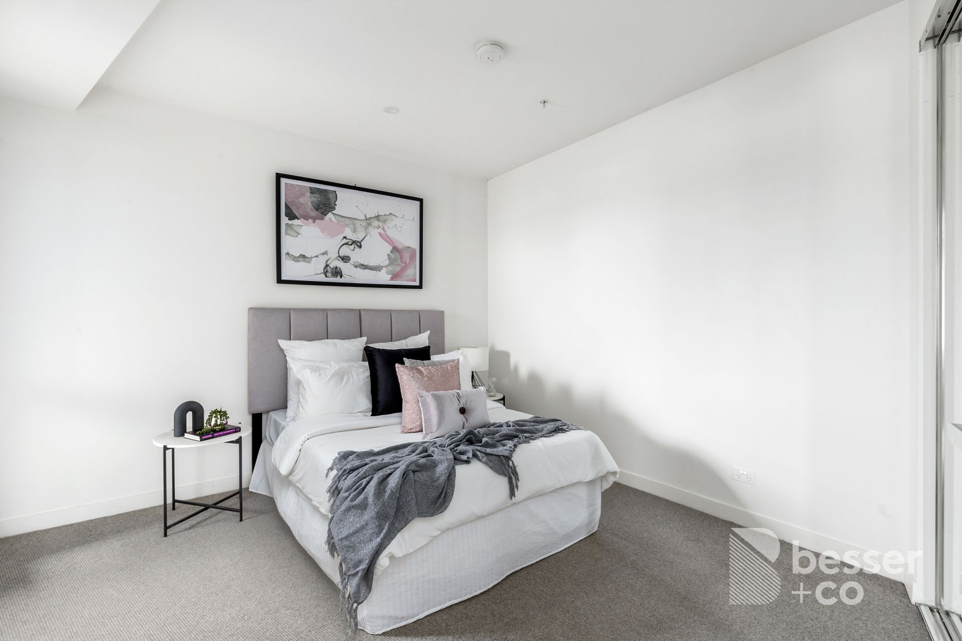 305/8 Bond Street, South Yarra - Thumbnail 6