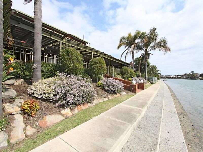 21 Lakeview Avenue West Lakes 5021